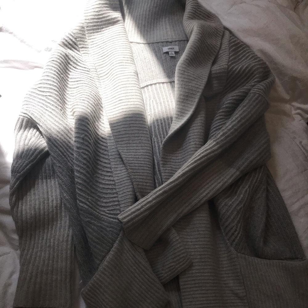 Two toned grey knit Vince sweater